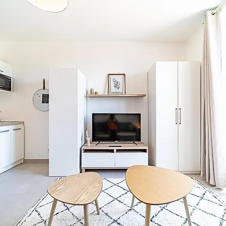 Le Petit Clement - Et Cosy Apartment Villeurbanne